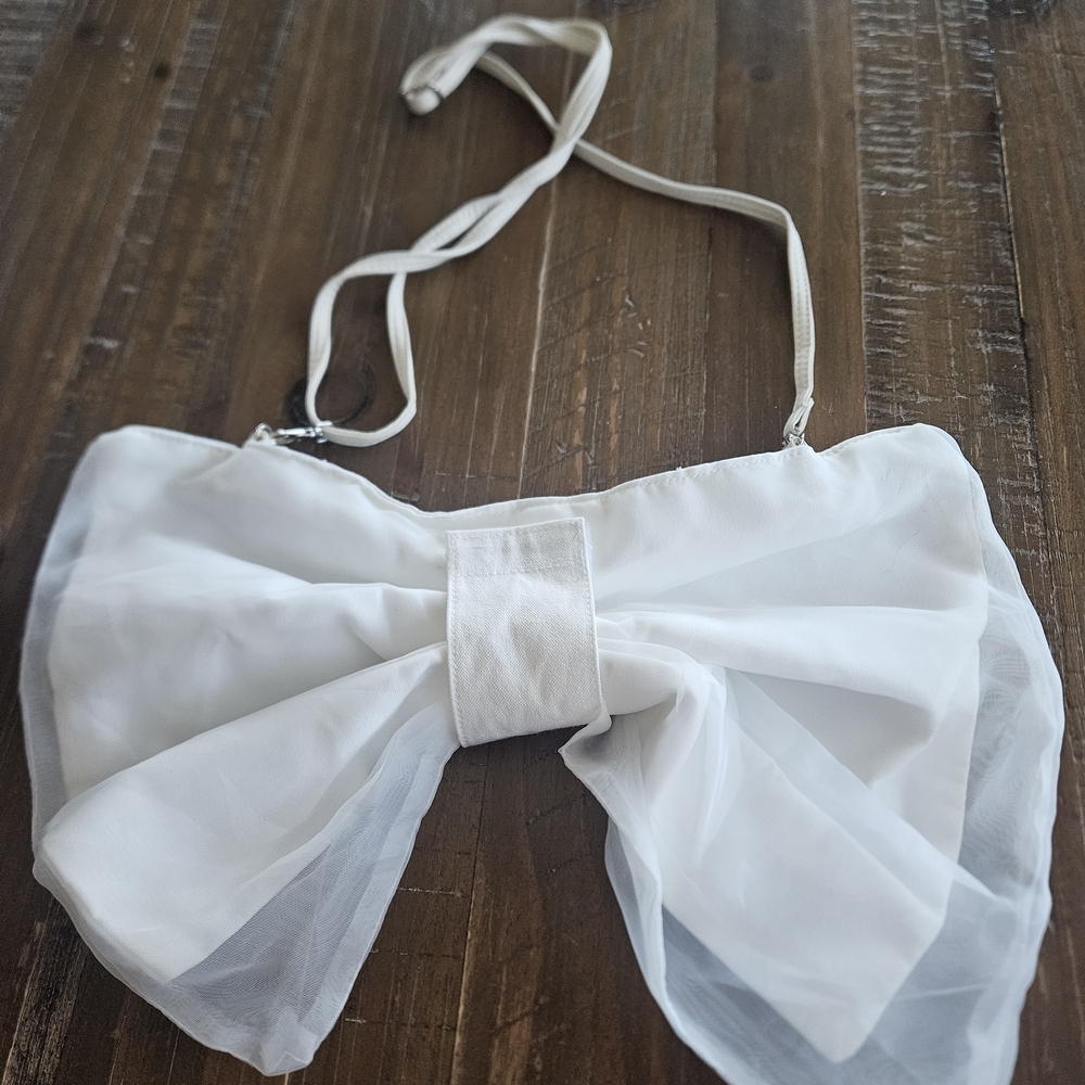 Bow Crossbody Bag